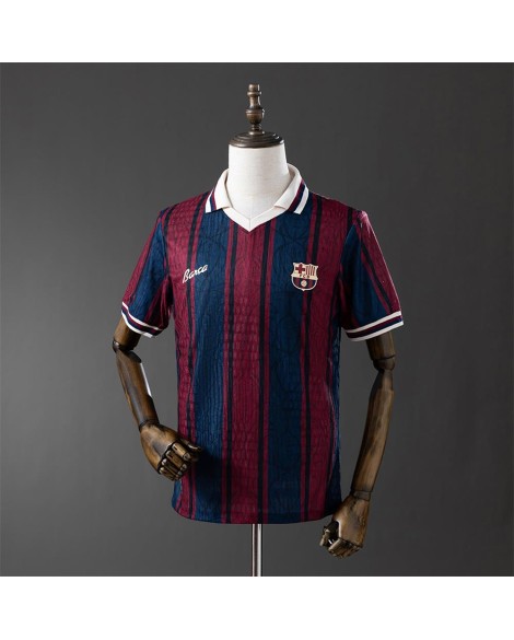 Maillot rétro édition 125e anniversaire du FC Barcelone, saison 2025/26