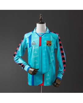 Maillot de football rétro à manches longues de Barcelone 1996/97