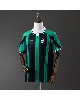 Maillot rétro édition spéciale saison 2025/26 du Real Betis