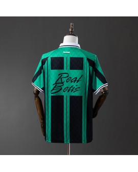 Maillot rétro édition spéciale saison 2025/26 du Real Betis