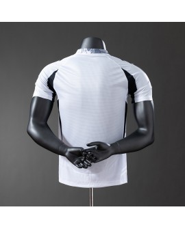 Maillot Real Madrid 25/26 version joueur