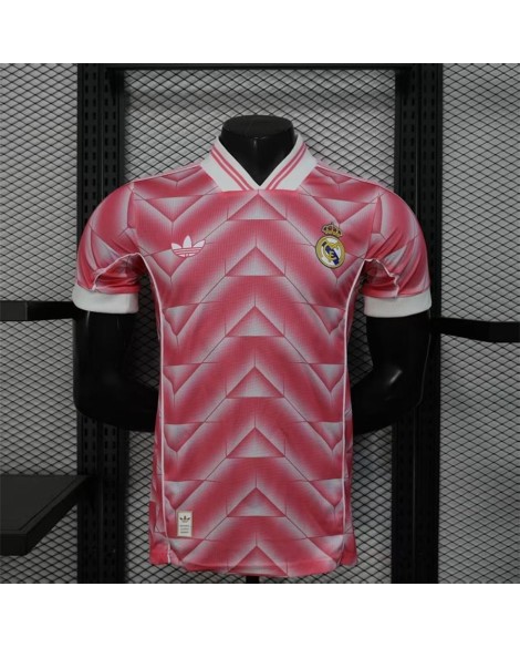 Maillot rose du Real Madrid pour la saison 2025/26 - Player
