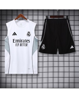 Tenue d'entraînement Real Madrid 2025/26 (haut + pantalon) Tenue d'entraînement Real Madrid 2025/26 (haut + pantalon)