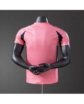 Maillot Real Madrid 25/26 version joueur