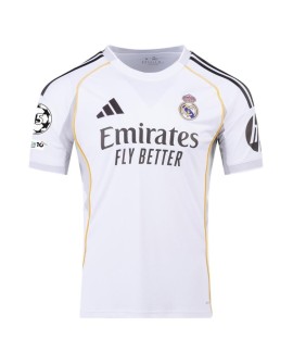 Maillot domicile du Real Madrid de Kylian Mbappé 25/26