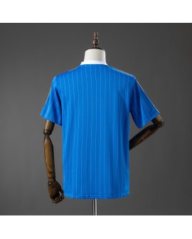 Maillot rétro décontracté du Real Madrid 2026/27