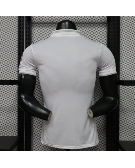Real Madrid Maillot Polo Édition Spéciale 2026/27 - Player Real Madrid Maillot Polo Édition Spéciale 2026/27 - Player