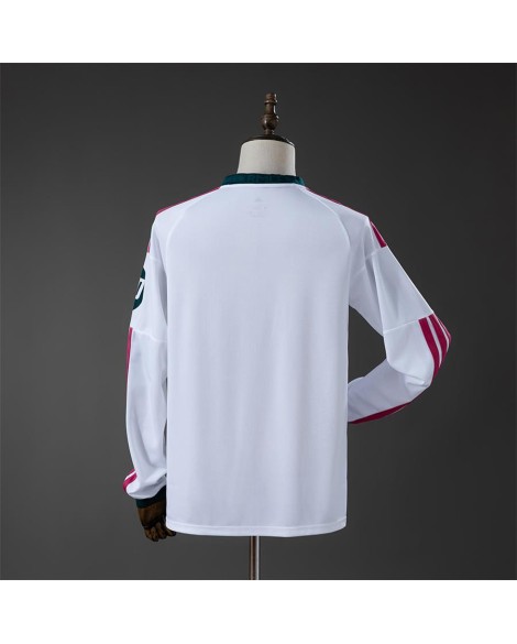 Maillot domicile manches longues du Real Madrid pour la saison 26/27