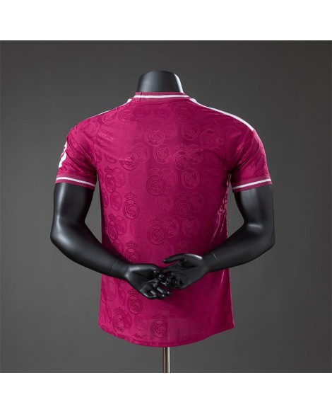 Real Madrid Maillot rose rouge édition spéciale saison 26/27 - Player
