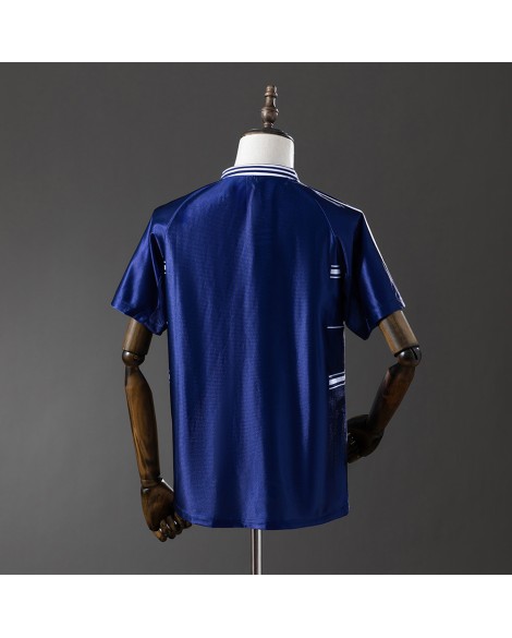 Maillot rétro extérieur du Real Madrid 98/99