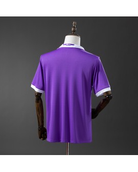 Maillot extérieur rétro Real Madrid 2016/17