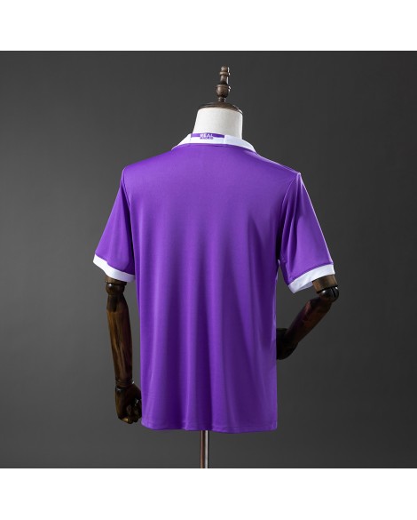 Maillot extérieur rétro Real Madrid 2016/17