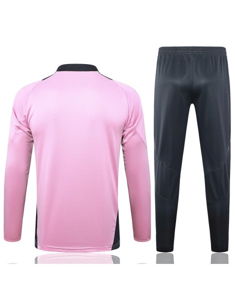 Uniforme d'entraînement du Real Madrid 2425-rose