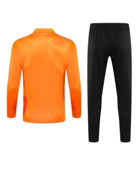 2425 Uniforme d'entraînement du Real Madrid-orange
