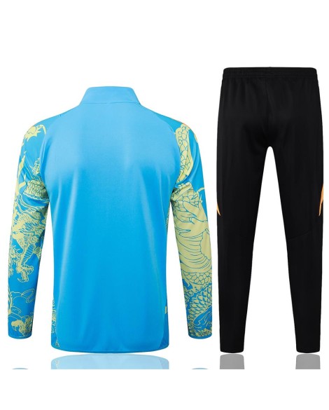 2425 Veste d'entraînement Real Madrid - Bleu clair (Spray Black Dragon)
