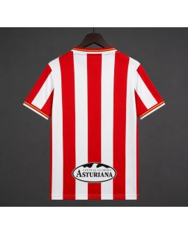 Kit domicile du Sporting Gijón 2026/27