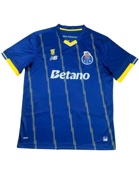 Le troisième maillot extérieur de Porto porte le numéro 2526.