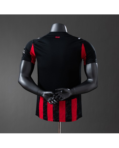 Maillot domicile AC Milan 2025/26 authentique Maillot domicile AC Milan 2025/26 authentique