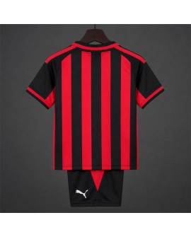 AC Milan Maillot domicile de la saison 2026/27 -  Enfant   - Player