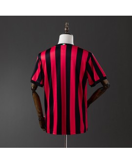 Maillot domicile rétro de l'AC Milan, saison 2017/18