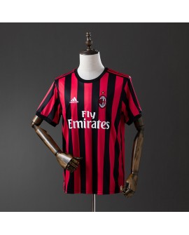 Maillot domicile rétro de l'AC Milan, saison 2017/18