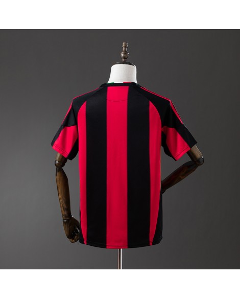 Maillot domicile rétro de l'AC Milan, saison 2010/11