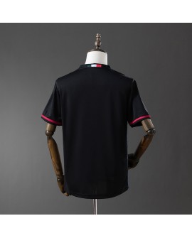 Maillot domicile rétro de l'AC Milan, saison 2016/17