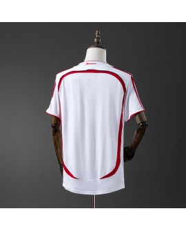 Maillot extérieur AC Milan rétro 2006/07 par - Manches longues