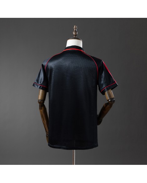 Troisième maillot rétro extérieur de l'AC Milan