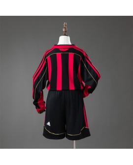 Maillot domicile rétro manches longues AC Milan saison 2006/07 - Taille enfant
