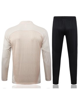 Vêtements d'entraînement AC Milan - Abricot