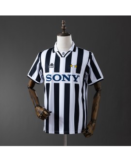 Maillot Juventus 2005/06 Domicile Rétro Maillot Juventus 2005/06 Domicile Rétro