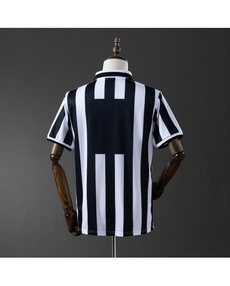 Maillot Juventus 2005/06 Domicile Rétro Maillot Juventus 2005/06 Domicile Rétro