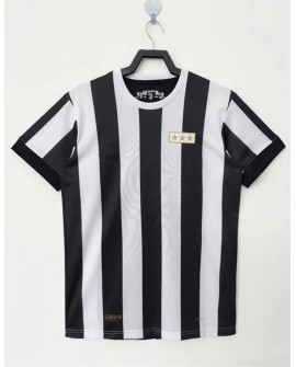 Maillot rétro du 120e anniversaire de la Juventus
