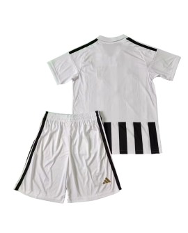 Juventus Tenue domicile saison 2026/27 (maillot + short) - Enfant