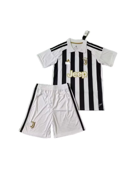 Juventus Tenue domicile saison 2026/27 (maillot + short) - Enfant Juventus Tenue domicile saison 2026/27 (maillot + short) - Enfant