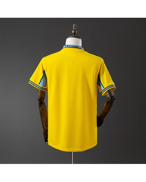 Maillot jaune rétro de la Lazio pour la saison 1998/99 Maillot jaune rétro de la Lazio pour la saison 1998/99