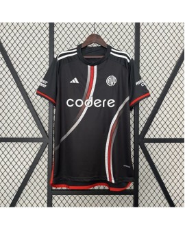 24/25 River Plate, troisième match à l'extérieur