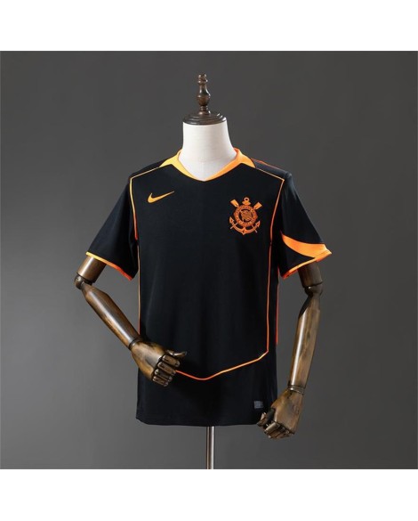 Troisième maillot extérieur des Corinthians 2526