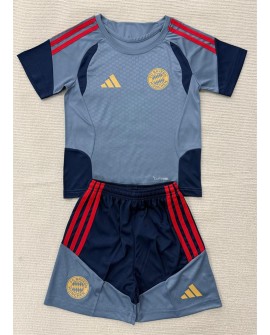 Tenue d'entraînement du Bayern Munich 2026/27(Maillot + Short) - Enfant