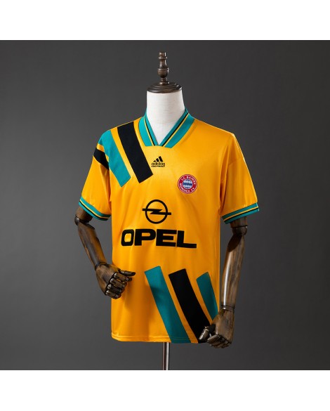 Maillot extérieur du Bayern Munich rétro 1993