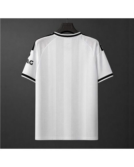 Frankfurt Maillot extérieur 2026/27 Frankfurt Maillot extérieur 2026/27