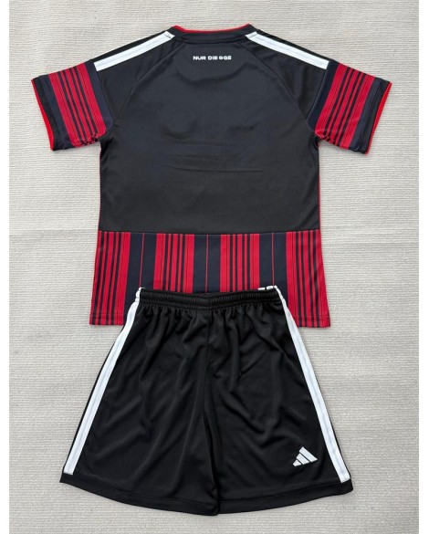 Kit domicile Eintracht Francfort 2026/27( Maillot et Short) - Enfant