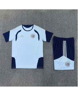 Ajax Tenue d'entraînement saison 26/27 (maillot + short) - Enfant