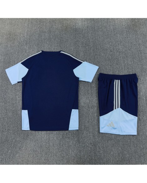 Ajax Tenue d'entraînement bleu roi saison 26/27 (maillot + short) - Enfant