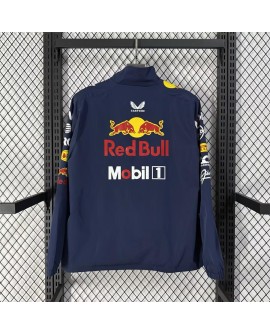 Combinaisons de course bleu marine de l'écurie Red Bull Racing