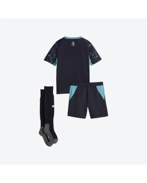 Tenue extérieure Olympique de Marseille 2026/27 – Enfant (Maillot + Short + Chaussettes) Tenue extérieure Olympique de Marseille 2026/27 – Enfant (Maillot + Short + Chaussettes)