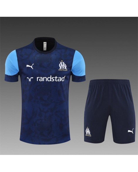 Tenue d'entraînement de l'Olympique de Marseille pour la saison 2025/26