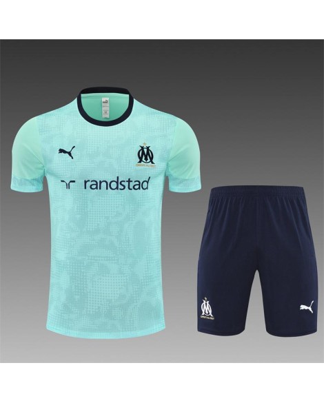 Tenue d'entraînement de l'Olympique de Marseille pour la saison 2025/26