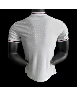 Maillot édition anniversaire de la saison olympique 2025/26 de Lyon